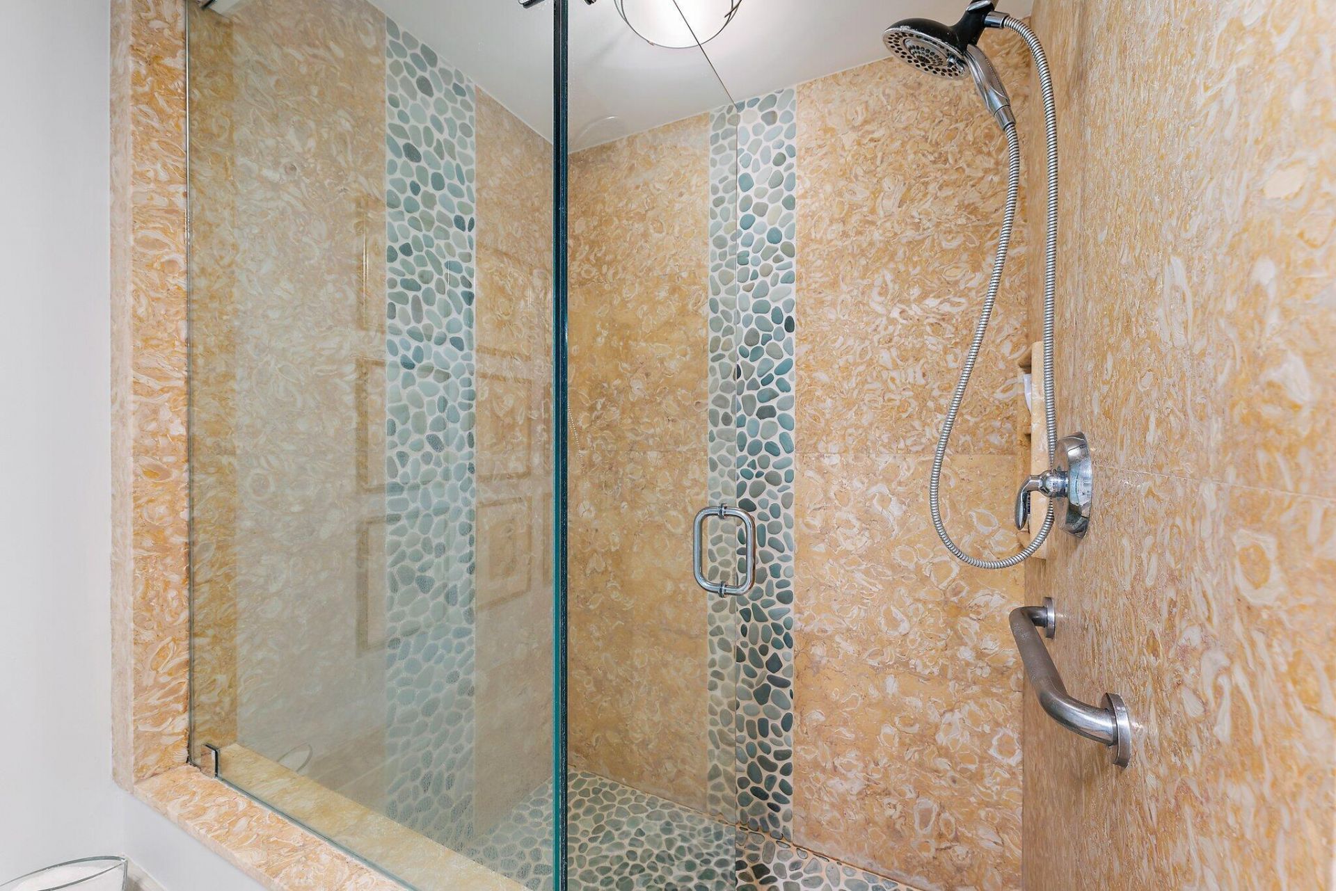 123 Lakeshore Drive, Unit 143, North Palm Beach, FL 33408 Photo