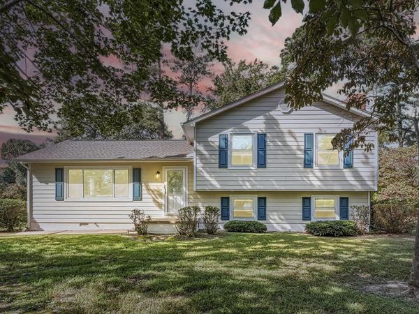 1247 South Glebe Road, MONTROSS, VA 22520