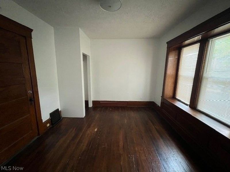 603 Kling Street, Akron, OH 44311 Photo 10