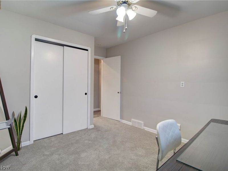 13375 Kathleen Drive, Brook Park, OH 44142 Photo 14