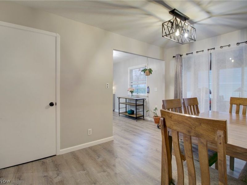 13375 Kathleen Drive, Brook Park, OH 44142 Photo 5