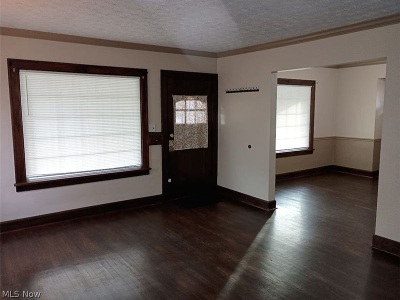 212 Curry Place, Youngstown, OH 44504 Photo 7