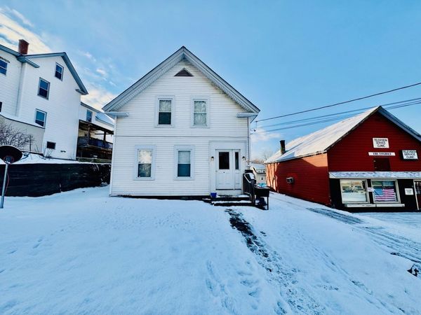 4 Church Street, Lebanon, NH 03784
