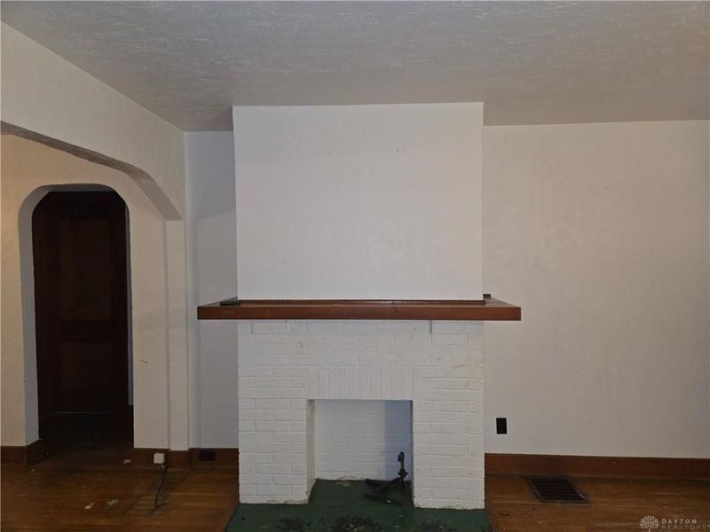 2310 Oakridge Drive, Dayton, OH 45417 Photo 3