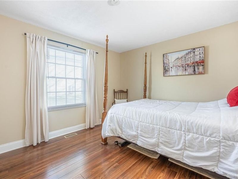 2421 W Alex Bell Road, Miami Township, OH 45459 Photo 12