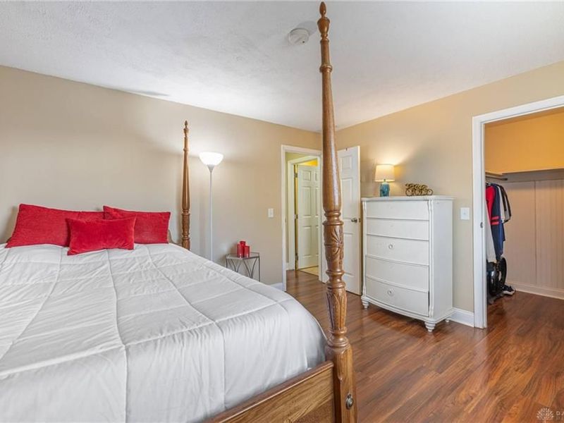 2421 W Alex Bell Road, Miami Township, OH 45459 Photo 13