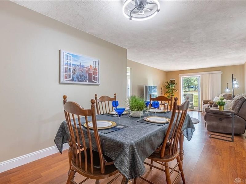 2421 W Alex Bell Road, Miami Township, OH 45459 Photo 4