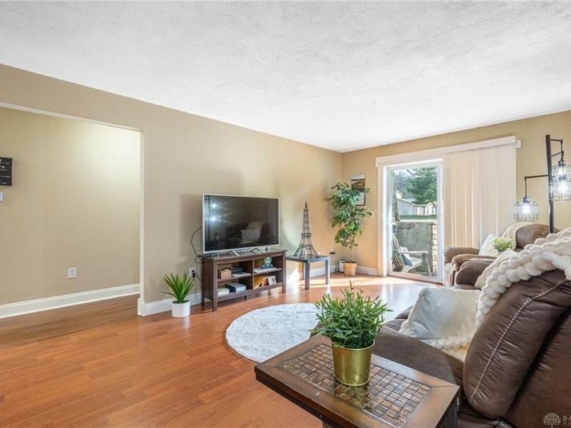 2421 W Alex Bell Road, Miami Township, OH 45459 Photo 5