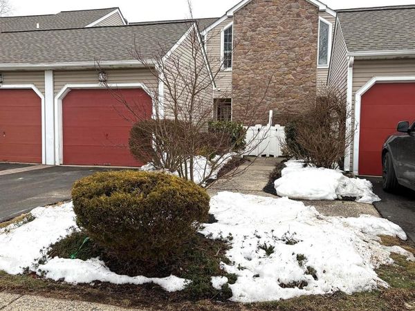 1505 POTTERS PLACE, HOLLAND, PA 18966