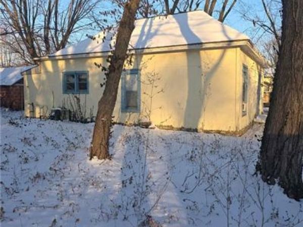 410 W Taft Street, Parker, KS 66072