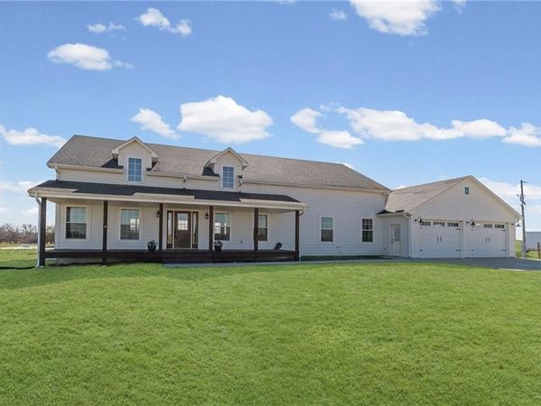 4520 NW 1270 Road, Deepwater, MO 64740