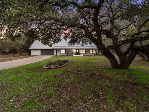 1218 County Road 132B, Kingsland, TX 78639