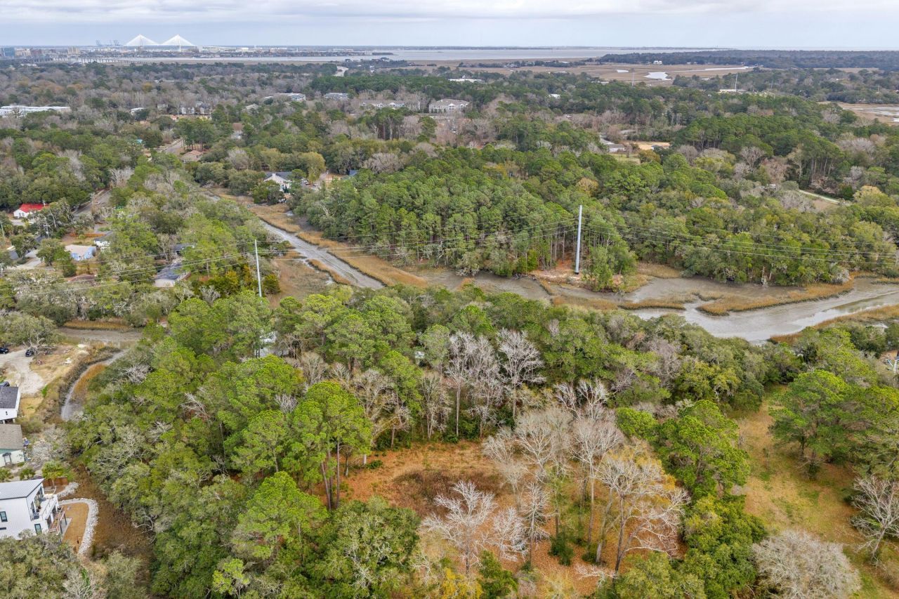 1944 Bradham Road Photo 10