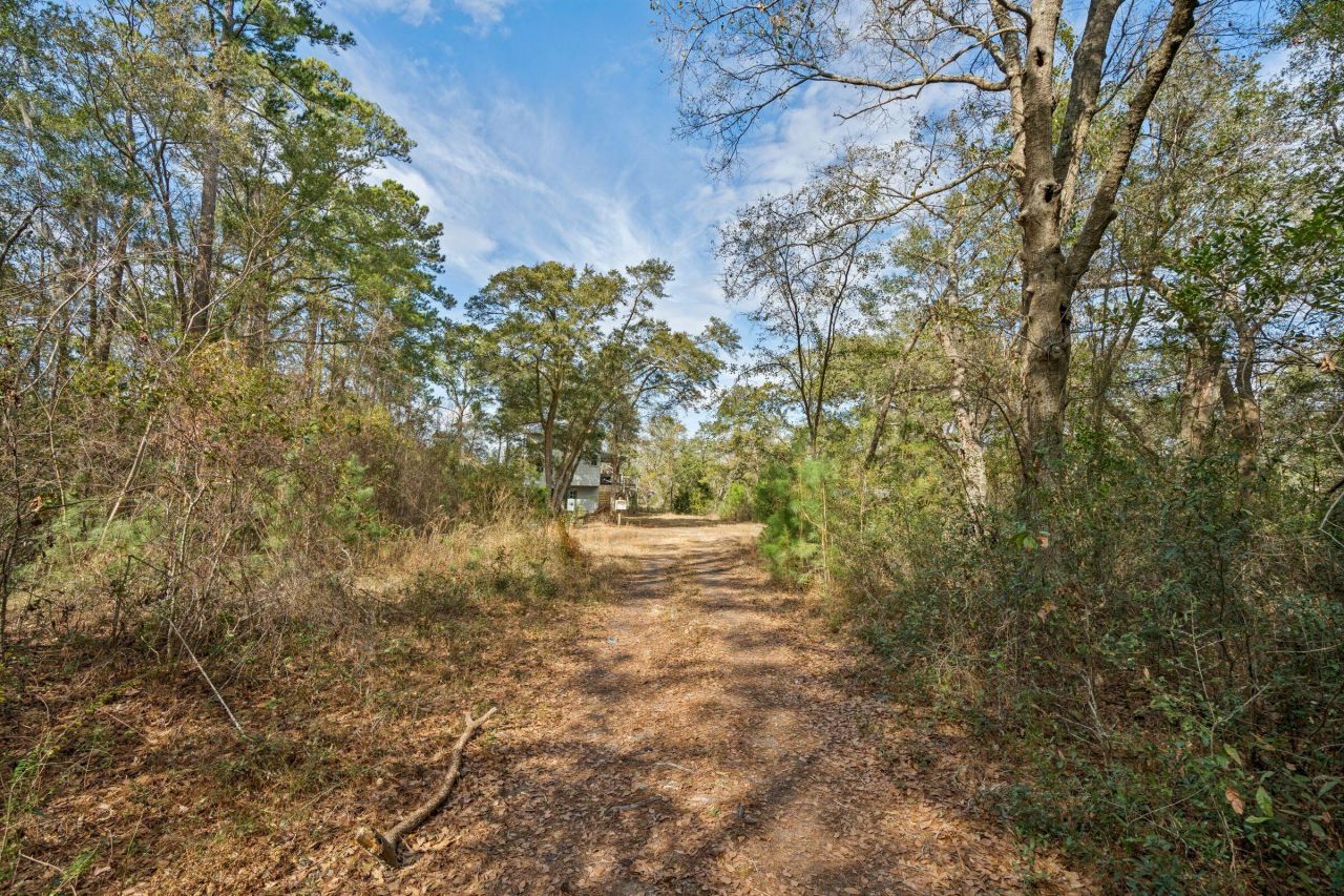 1944 Bradham Road Photo 14