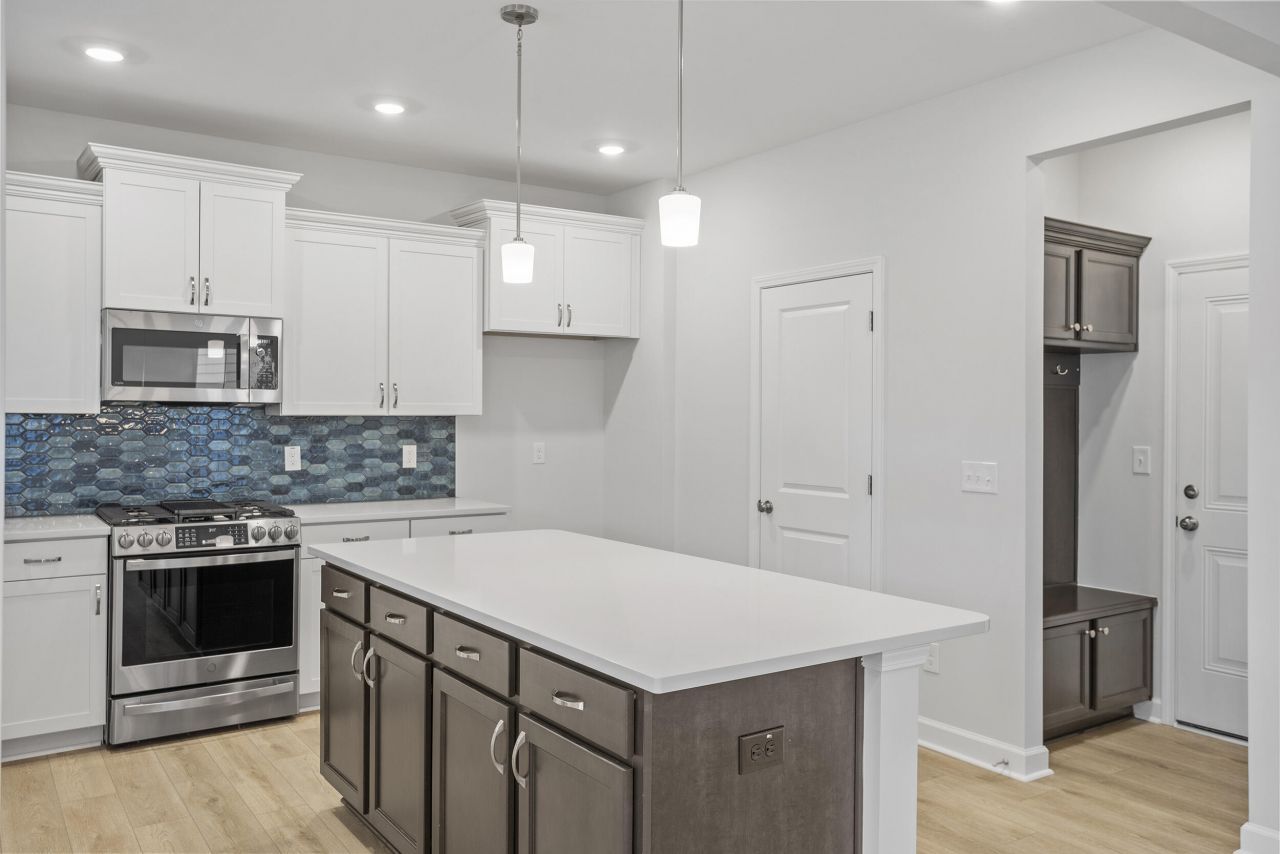 86 Crosswick Street Photo 18