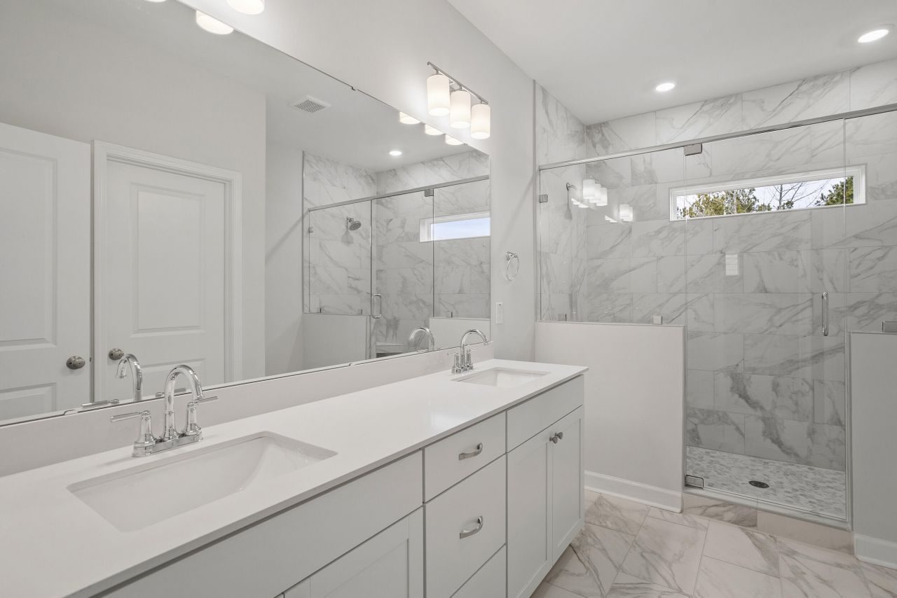 86 Crosswick Street Photo 23