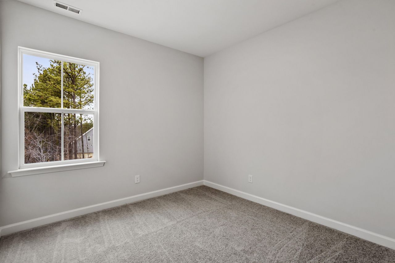 86 Crosswick Street Photo 29