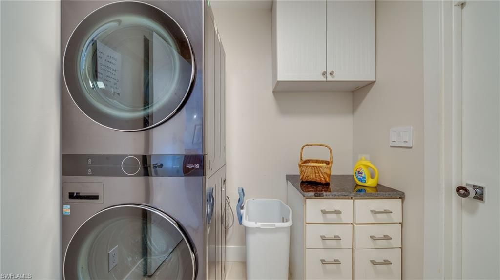 5331 Mayfair Ct, Cape Coral, FL 33904 Photo