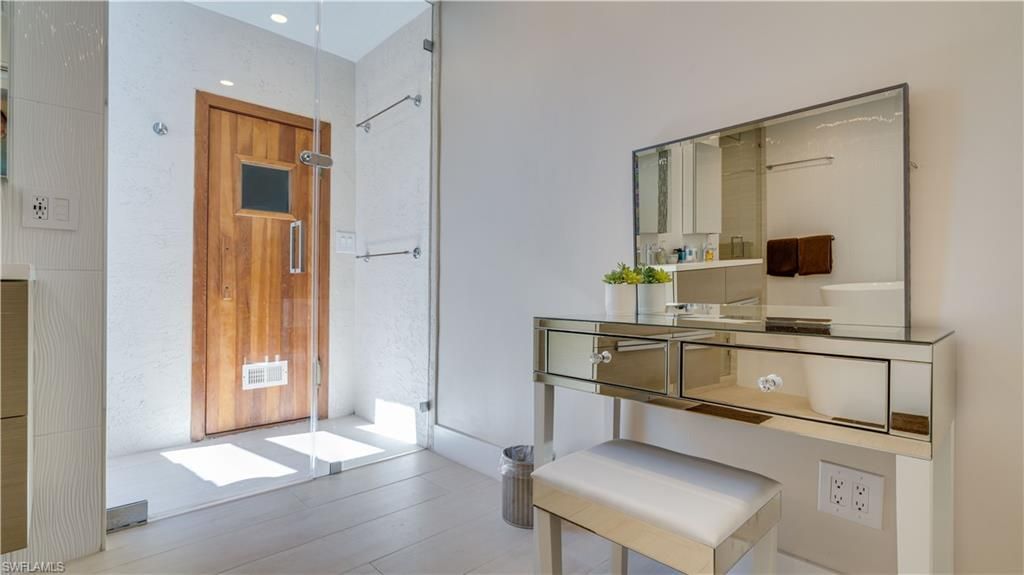 5331 Mayfair Ct, Cape Coral, FL 33904 Photo