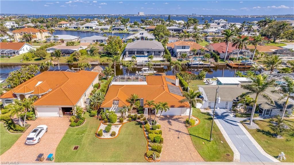 5331 Mayfair Ct, Cape Coral, FL 33904 Photo