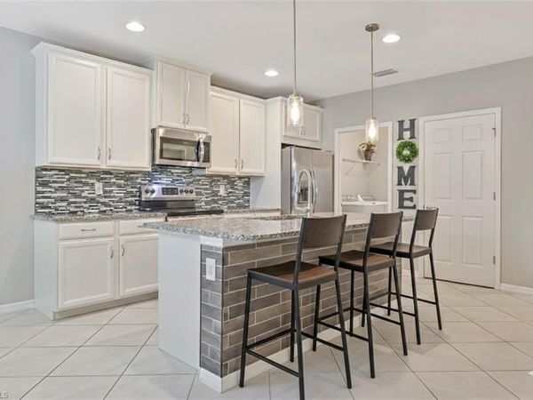 4390 Dutchess Park RD , FORT MYERS, FL 33916