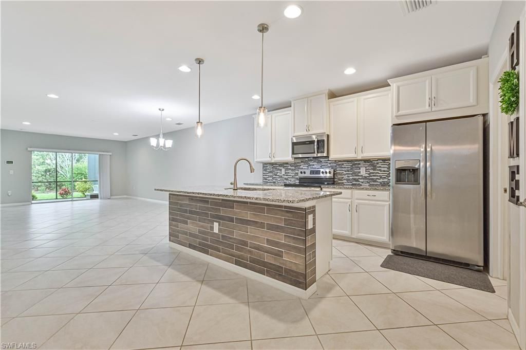 4390 Dutchess Park Rd , Fort Myers, FL 33916 Photo