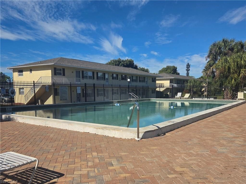 3325 Airport Rd N, Unit G7, Naples, FL 34105 Photo