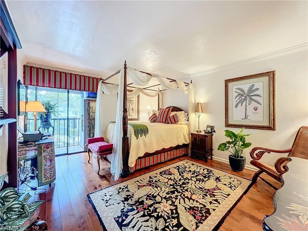 1065 8th St S, Unit 203, Naples, FL 34102 Photo