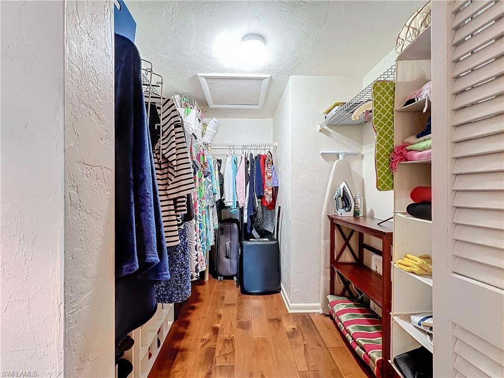 1065 8th St S, Unit 203, Naples, FL 34102 Photo