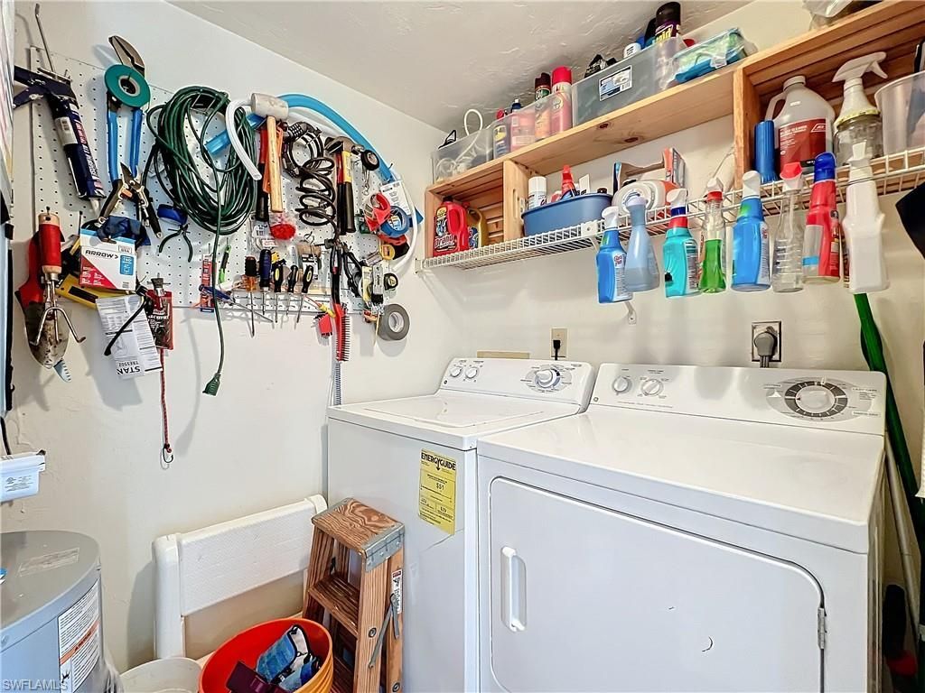 1065 8th St S, Unit 203, Naples, FL 34102 Photo