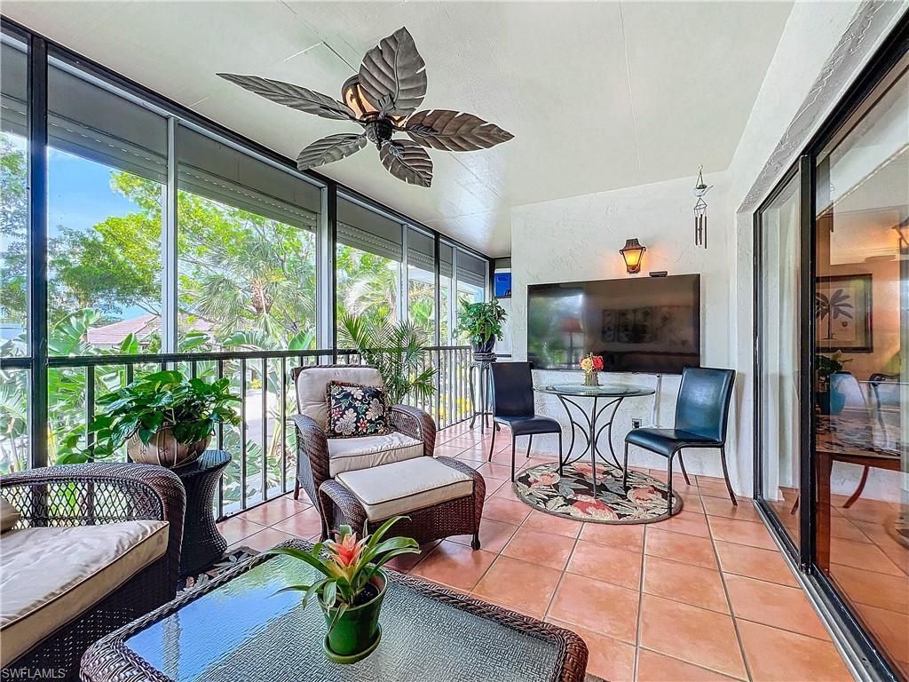 1065 8th St S, Unit 203, Naples, FL 34102 Photo