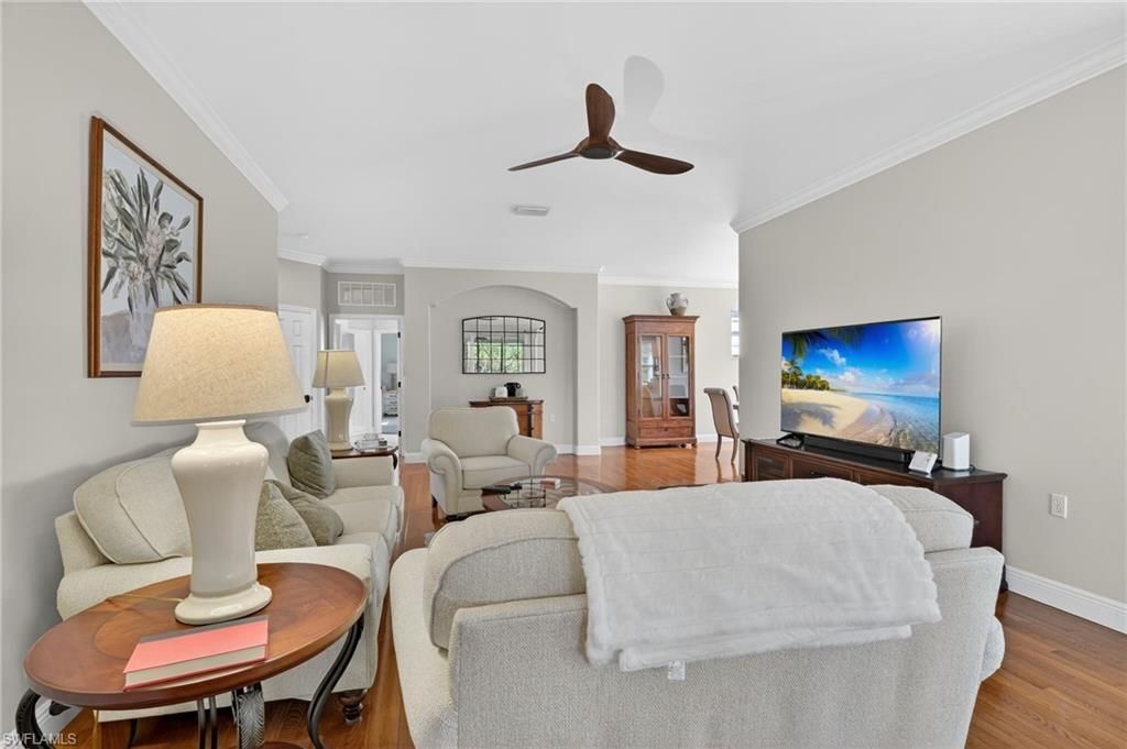3913 Forest Glen Blvd, Unit 201, Naples, FL 34114 Photo