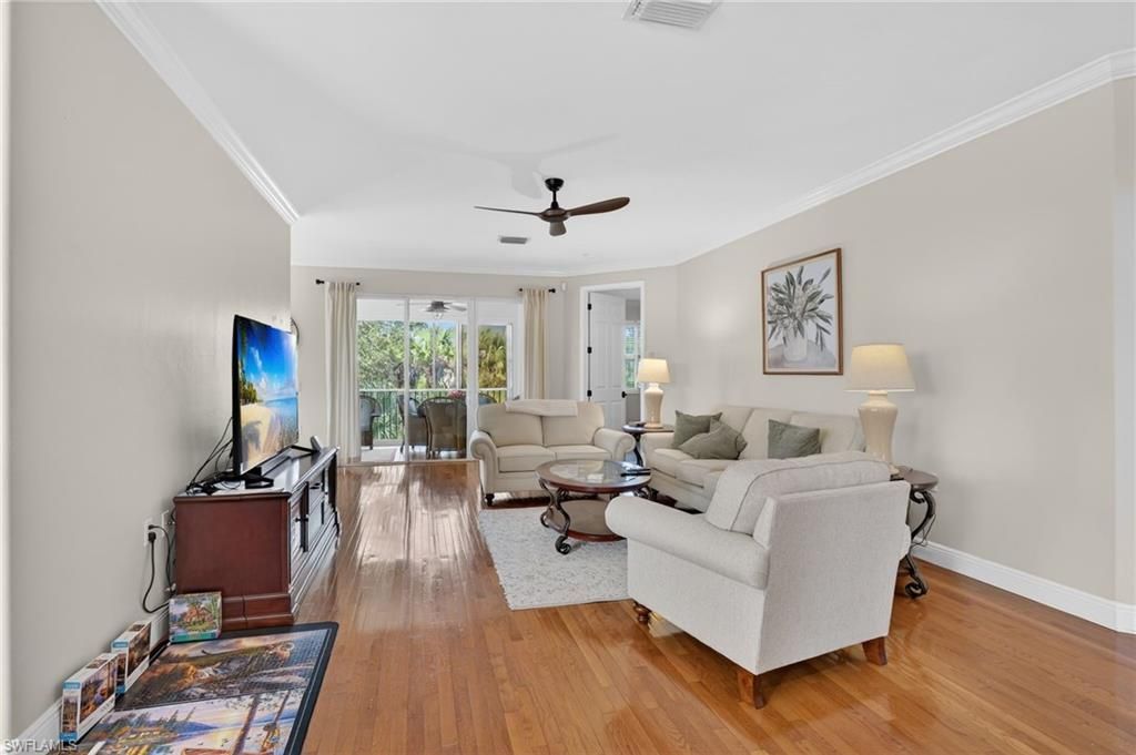 3913 Forest Glen Blvd, Unit 201, Naples, FL 34114 Photo