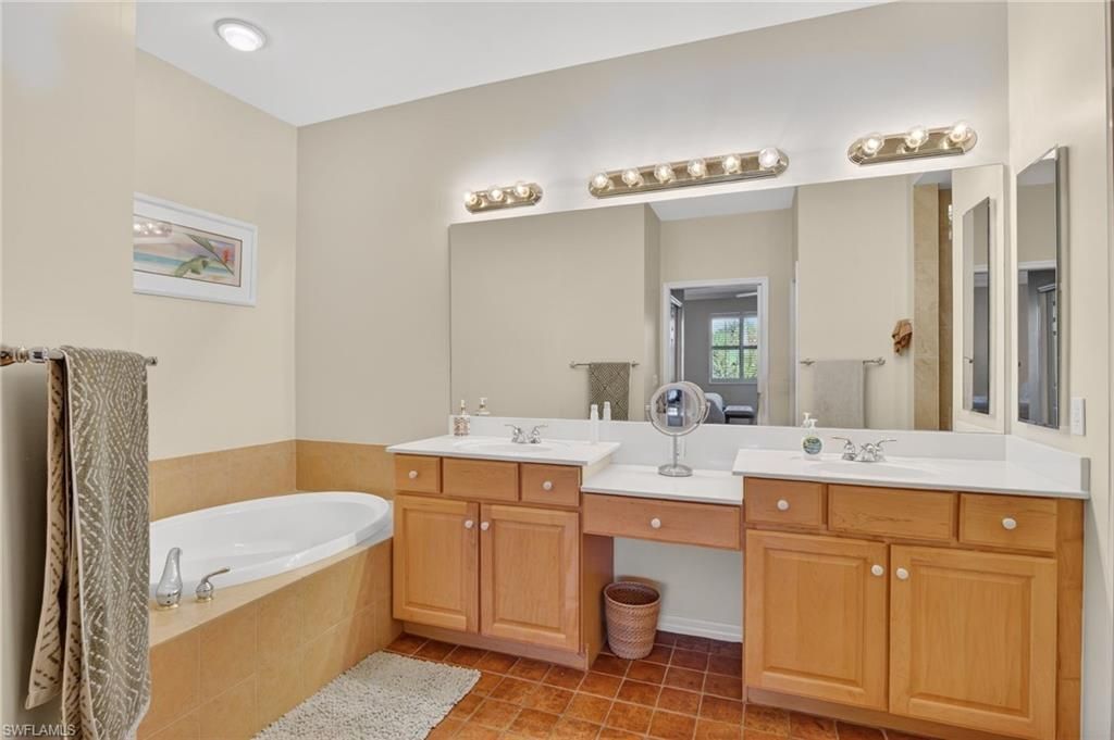 3913 Forest Glen Blvd, Unit 201, Naples, FL 34114 Photo
