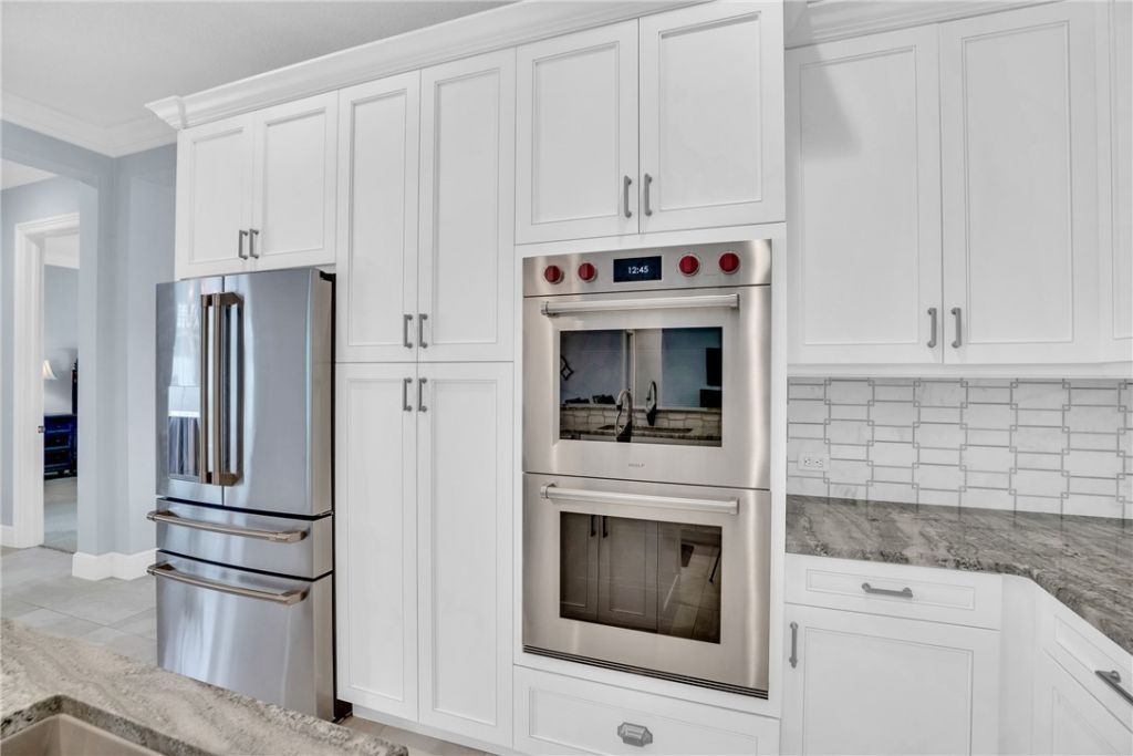 9205 Spring Time Drive, Vero Beach, FL 32963 Photo