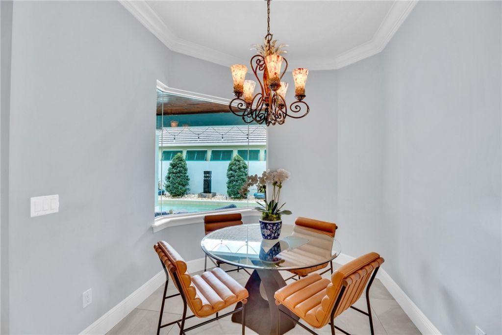 9205 Spring Time Drive, Vero Beach, FL 32963 Photo