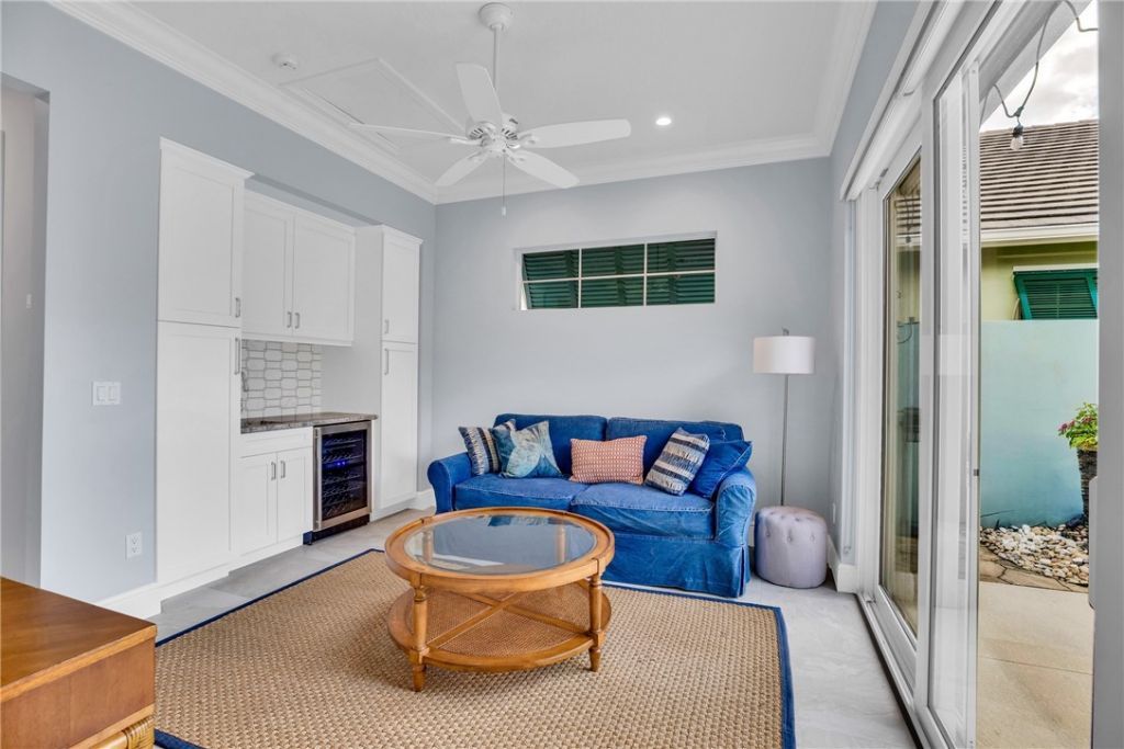 9205 Spring Time Drive, Vero Beach, FL 32963 Photo