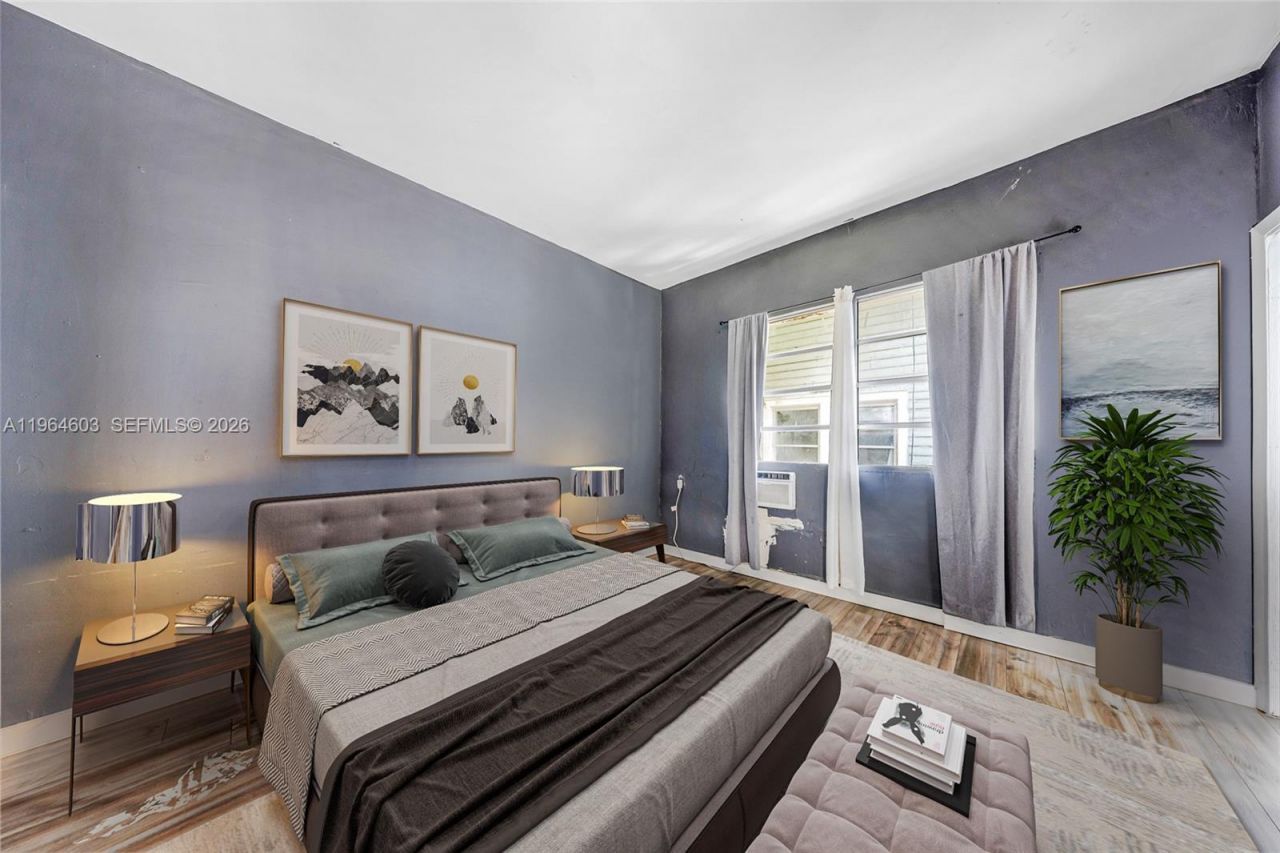 1342 NW 1st St, Miami, FL 33125 Photo