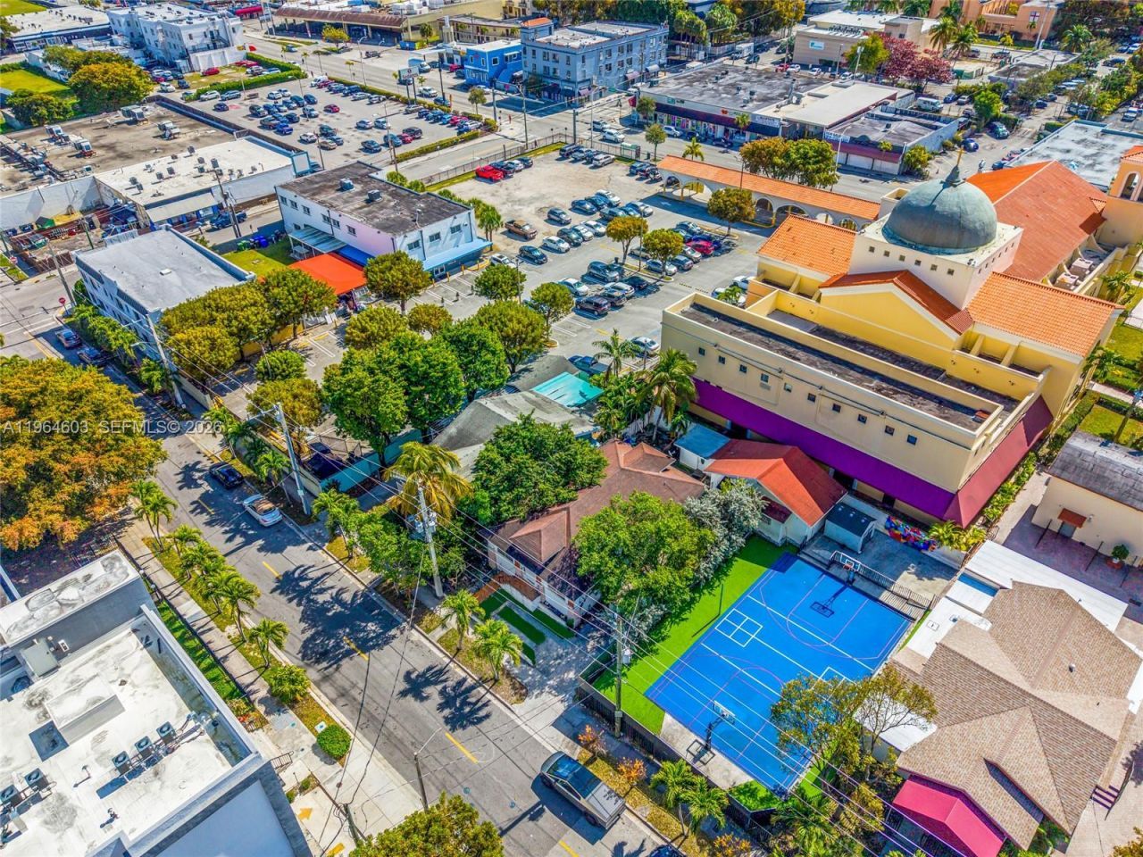 1342 NW 1st St, Miami, FL 33125 Photo