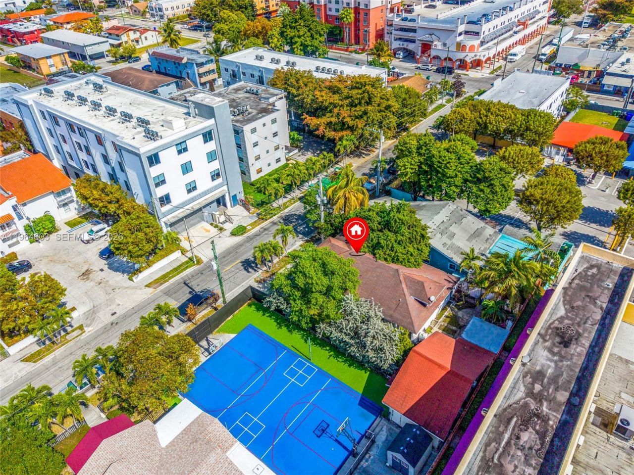 1342 NW 1st St, Miami, FL 33125 Photo