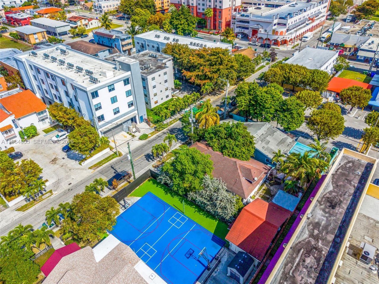 1342 NW 1st St, Miami, FL 33125 Photo