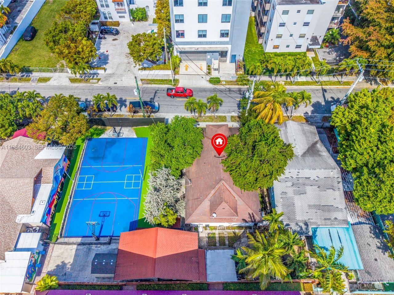 1342 NW 1st St, Miami, FL 33125 Photo