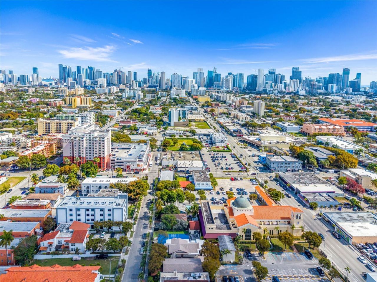 1342 NW 1st St, Miami, FL 33125 Photo