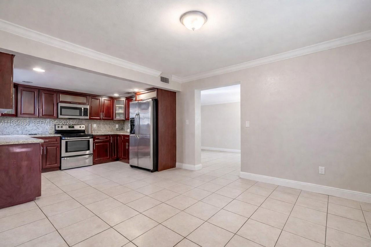 3609 S Le Jeune Rd, Coral Gables, FL 33134 Photo