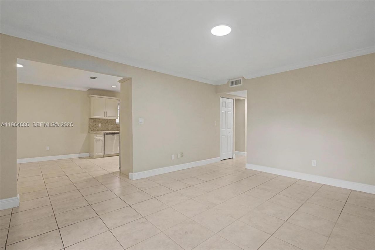 3609 S Le Jeune Rd, Coral Gables, FL 33134 Photo