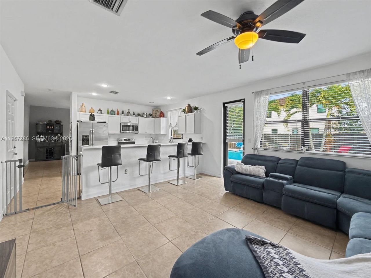 16673 SW 44th St, Miami, FL 33185 Photo