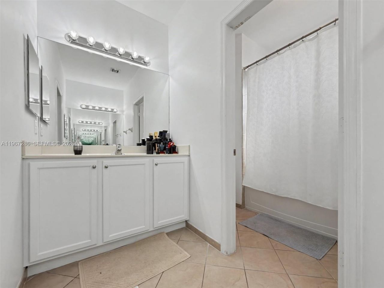 16673 SW 44th St, Miami, FL 33185 Photo