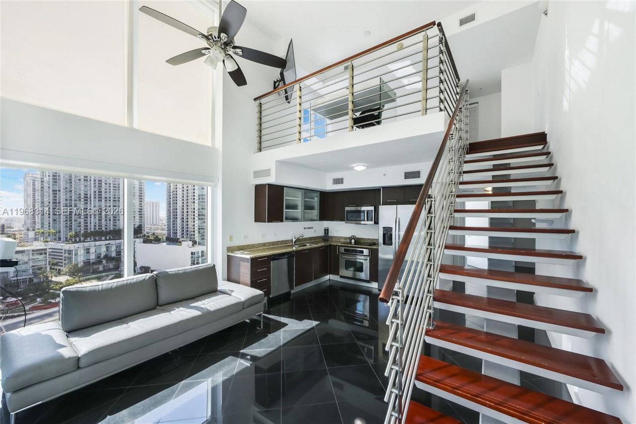 41 SE 5th St, Unit 1116, Miami, FL 33131 Photo