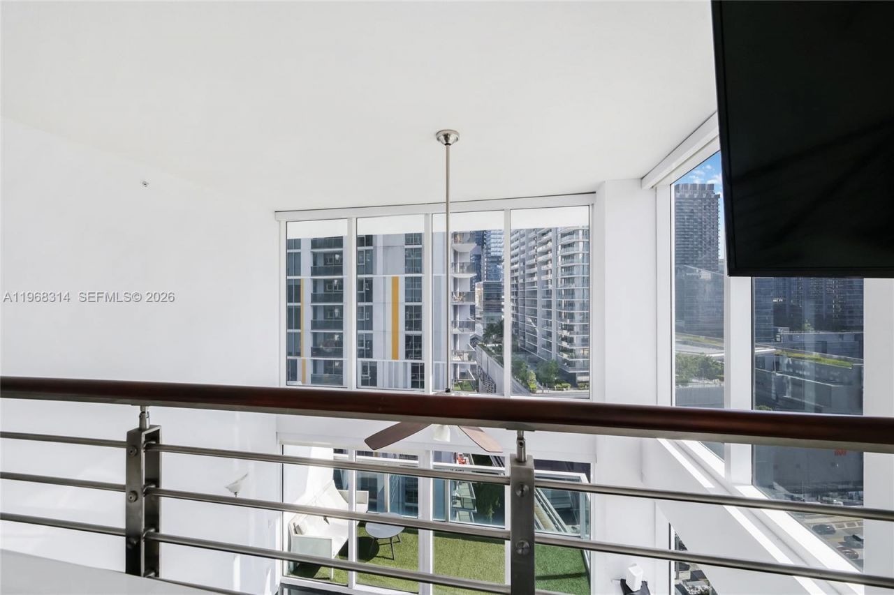 41 SE 5th St, Unit 1116, Miami, FL 33131 Photo