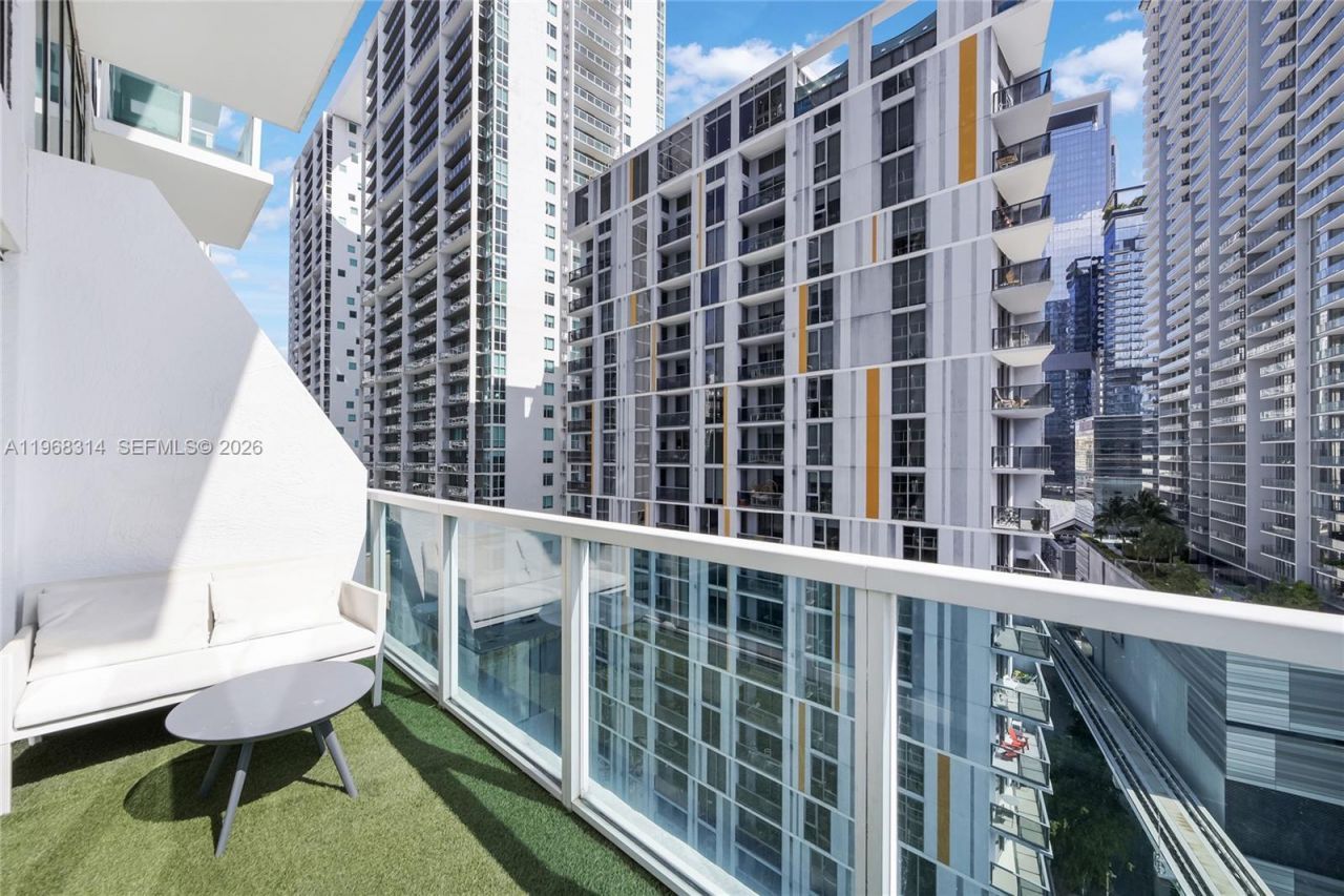 41 SE 5th St, Unit 1116, Miami, FL 33131 Photo